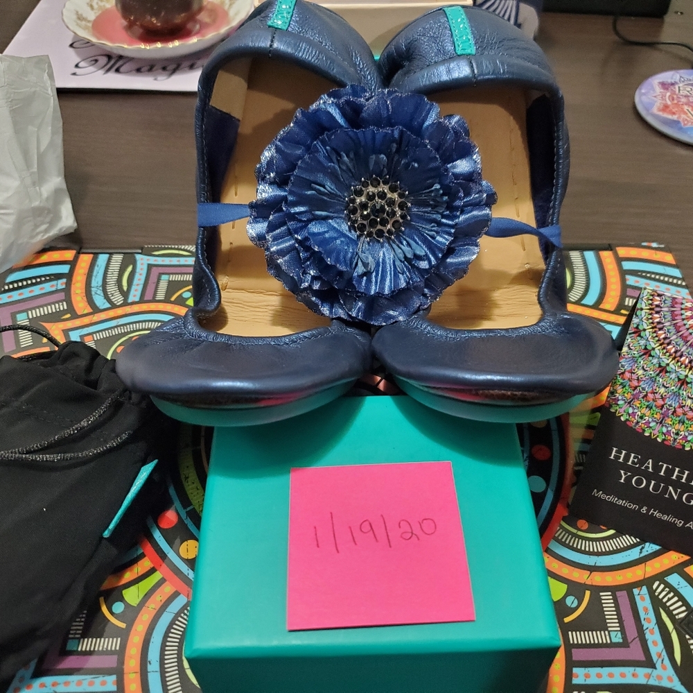 ***SOLD OUT*** Midnight Blue Tieks